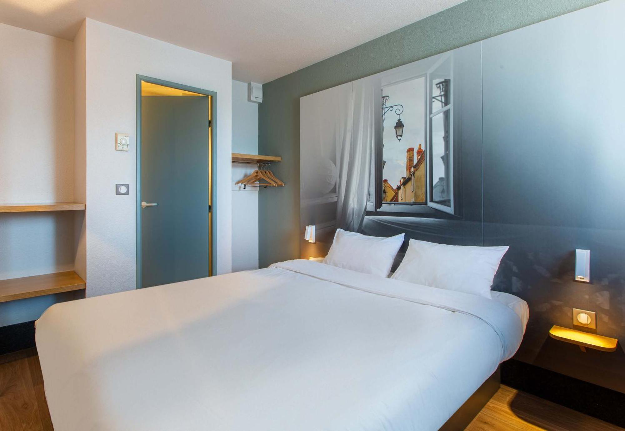 B&B Hotel Chateauroux Aeroport Déols 외부 사진